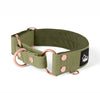 Martingale Rose Edition Olive Green - Cuello doblado forrado medio planchado