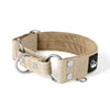 Martingala Beige - Collar forrado doblado medio planchado